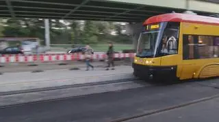 Tramwaje wróciły na rondo Starzyńskiego