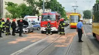 Zderzenie motocyklisty z samochodem osobowym