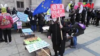 Manifestacja na placu Defilad