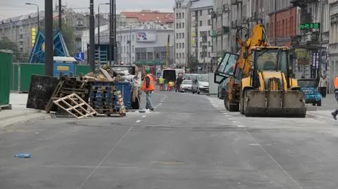 Opóźnia się otwarcie Targowej. A co z tramwajami?