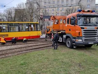 Kolizja tramwajów na placu Narutowicza 