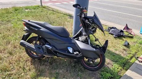 Zderzenie skutera z karetką