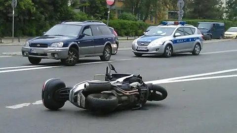 Skuter zderzył się z subaru