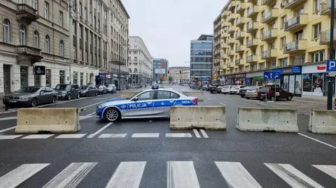 Zamknięte ulice, komunikacja na objazdach. Obchody Święta Niepodległości w Warszawie