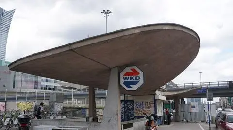 Wiata kolejowa w centrum zabytkiem
