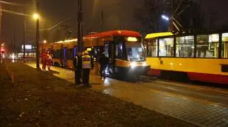 Wykolejony skład zablokował tramwaje