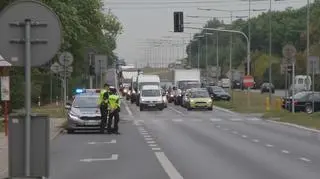 Policja kontroluje samochody w rejonie Łomianek