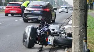 Motocyklistka zerzyła się z hondą