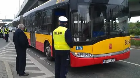 Wypadek mitsubishi i "401".  Dwie osoby ranne