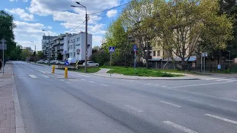 Przetarg na obiecywany od lat remont Bartyckiej. Miasto forsuje dwie jezdnie mimo sprzeciwu części mieszkańców 
