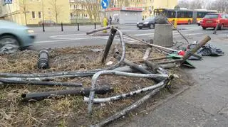 Szkody po kolizji autobusu