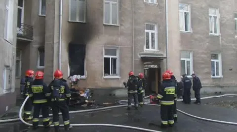 Groźny pożar w kamienicy. "Zginęły zwierzęta"