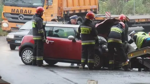 Rembertów. Nie dość, że remont, to jeszcze kolizja