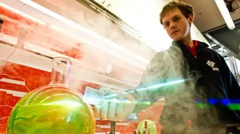 Zatańcz w dyskotece Roentgena. Nowe laboratorium w CNK