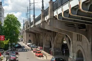 Wiadukt mostu Poniatowskiego czeka na remont