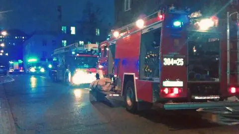 Powiśle: pożar i ewakuacja u sióstr Urszulanek