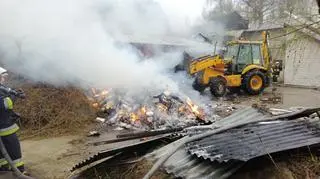 Akcja straży pożarnej w miejscości Zakręt 