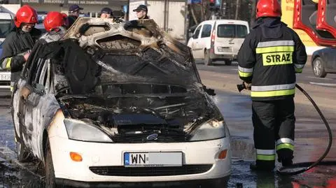 Ford spłonął przy Sójki