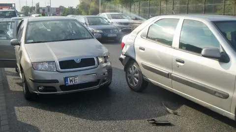 Wypadek na Wale Miedzeszyńskim. Ranny w szpitalu