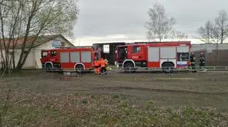 Pożar samochodu w Sadowej