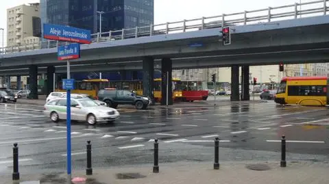 Zmiana decyzji. Będą pasy przy rondzie Czterdziestolatka