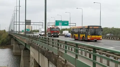 Kierowcy wybierają most Grota: 142,7 tys. aut na dobę