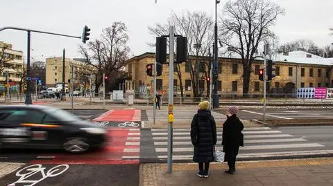 Przebudowali jedno z niebezpieczniejszych przejść w Warszawie