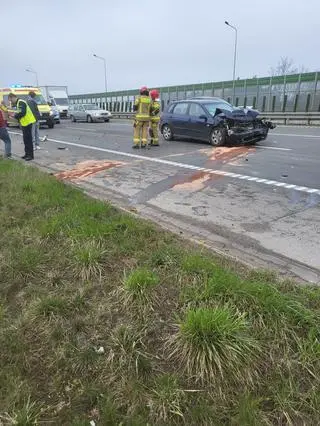 Zderzenie na S8 na wysokości Nadarzyna