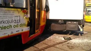 Zderzenie tira z tramwajem