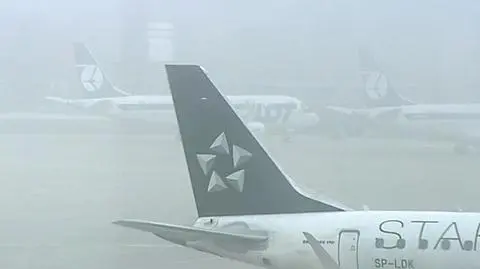 Mgła w Modlinie. Samoloty przekierowane do Warszawy