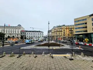 Przebudowa Placu Trzech Krzyży 