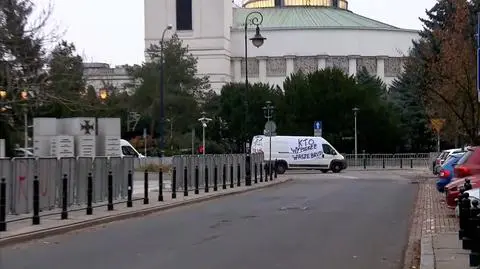 Protest "pralników" przed Sejmem 