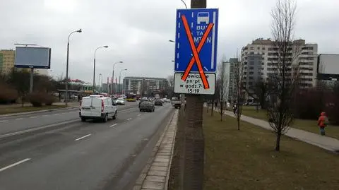Znaki wiszą, miasto zmienia zdanie. Al. Wilanowska jednak bez buspasa