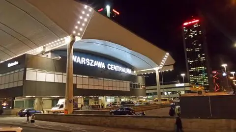 Reklamowa płachta znów zasłoni Dworzec Centralny