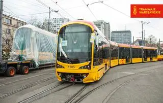 Kolejne nowe tramwaje Hyundaia dotarły do Warszawy 