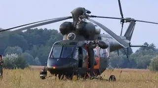 Śmigłowiec SAR nie mógł odlecieć po akcji ratunkowej w Chrcynnie