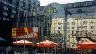 Restauracja McDonald&#039;s w Sezamie