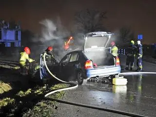 Zderzenie dwóch aut w Regułach 