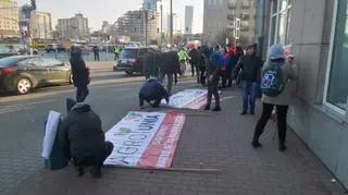 Protest rolników na placu Zawiszy