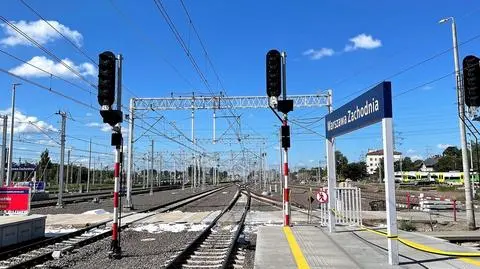 Maszynista nie zatrzymał się przed semaforem na stacji Warszawa Zachodnia (zdj. ilustracyjne) 