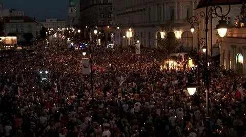 "Szukamy mężczyzny, który zaatakował policjanta podczas manifestacji"