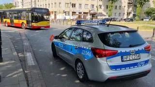 Kierujący autem zderzył się z motocyklistą 