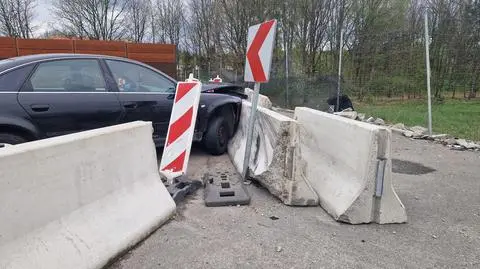 "Pojechał prosto i uderzył w betonowe zapory"