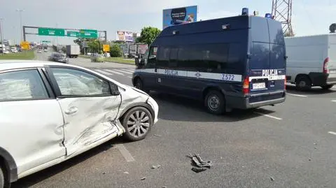 "Wjechała na czerwonym". Zderzenie na skrzyżowaniu