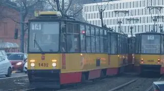 Tramwaj linii 18 potrącił mężczyznę przy ul. Rakowieckiej