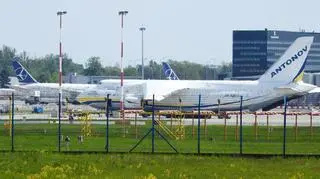 An-124 Rusłan na Lotnisku Chopina w Warszawie