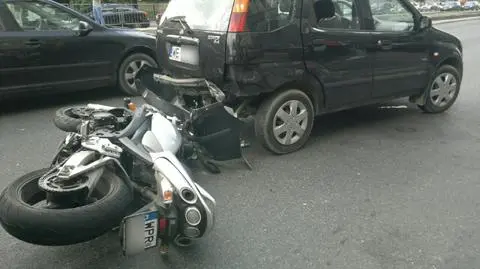 Motocyklista ranny po zderzeniu z suzuki
