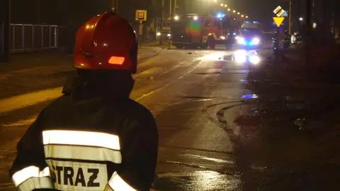 Koparka uszkodziła rurę z gazem. "Wystrzał pod dużym ciśnieniem"