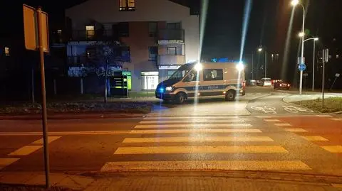 Kierowca potrącił pieszą na przejściu