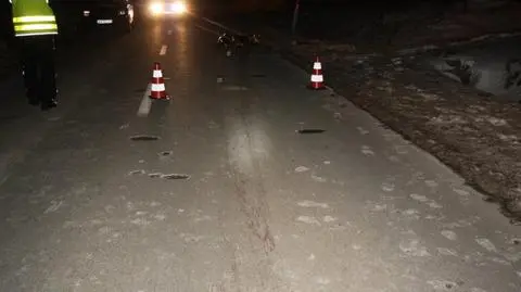 Śmiertelne potrącenie. Są samochody, ale nie wiadomo, co się stało